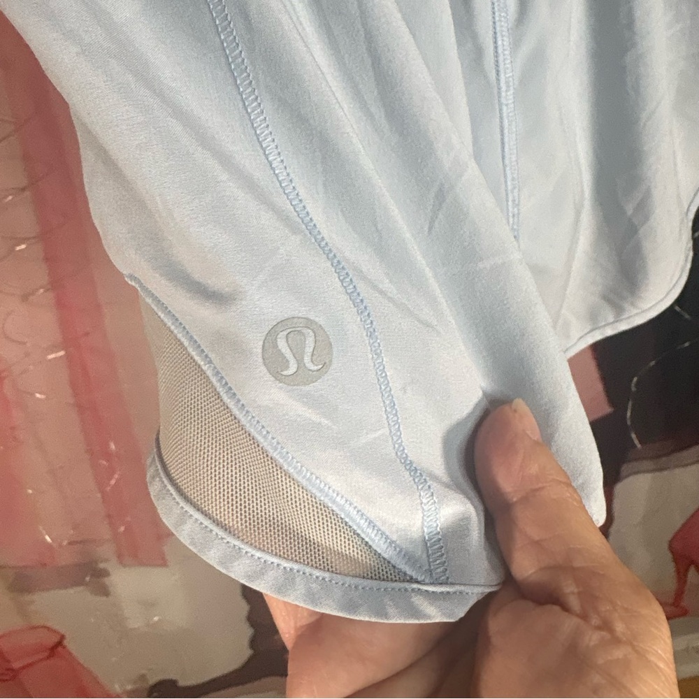 Light Blue Athletic Shorts with Interior Size Button Sz 4 regular - Picture 4 of 8